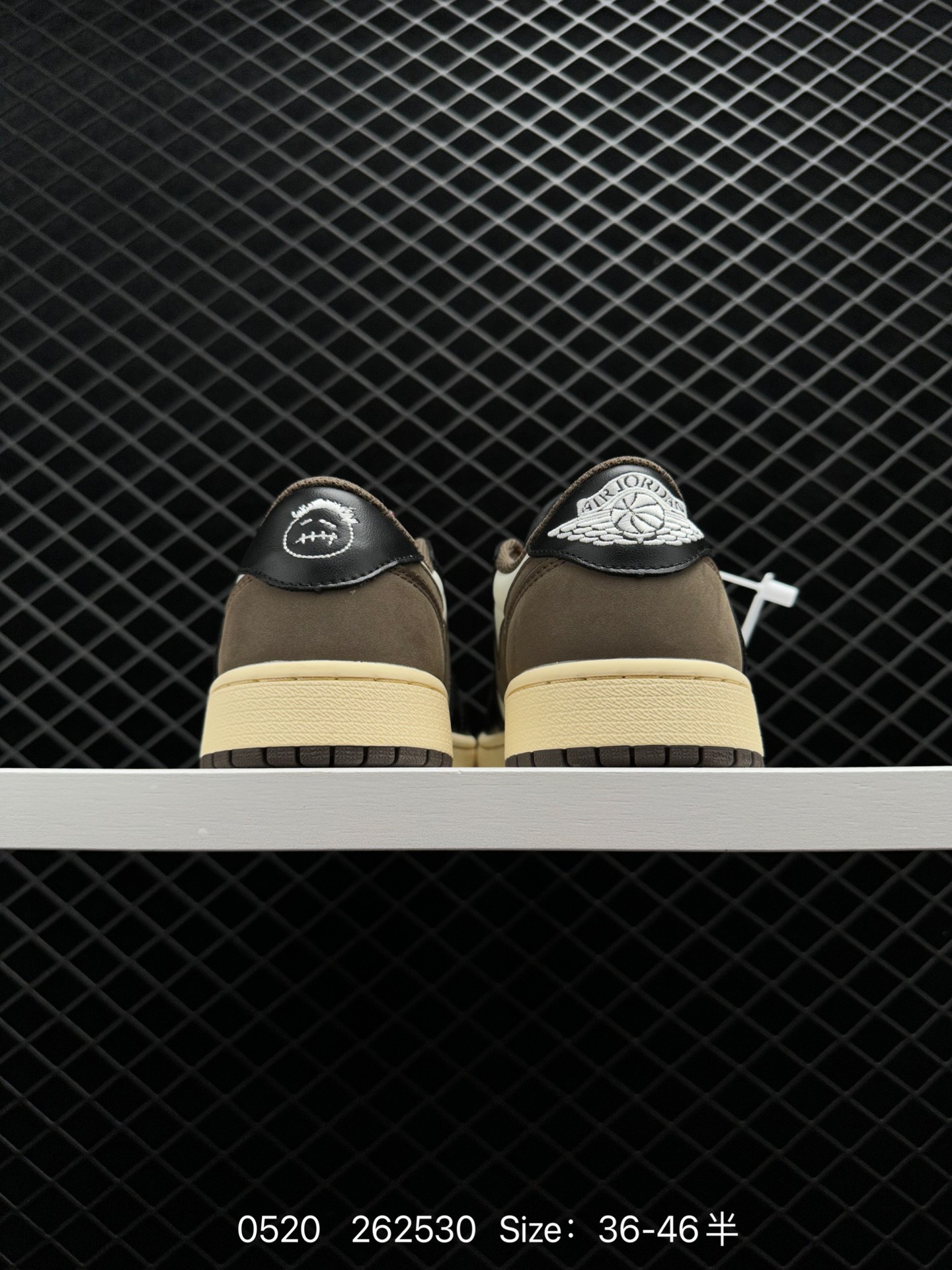 Nike Air Jordan 1 Retro Low AJ1